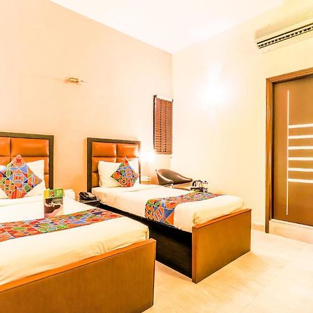 Fabhotel Conclave Boutique New Delhi Eksteriør billede