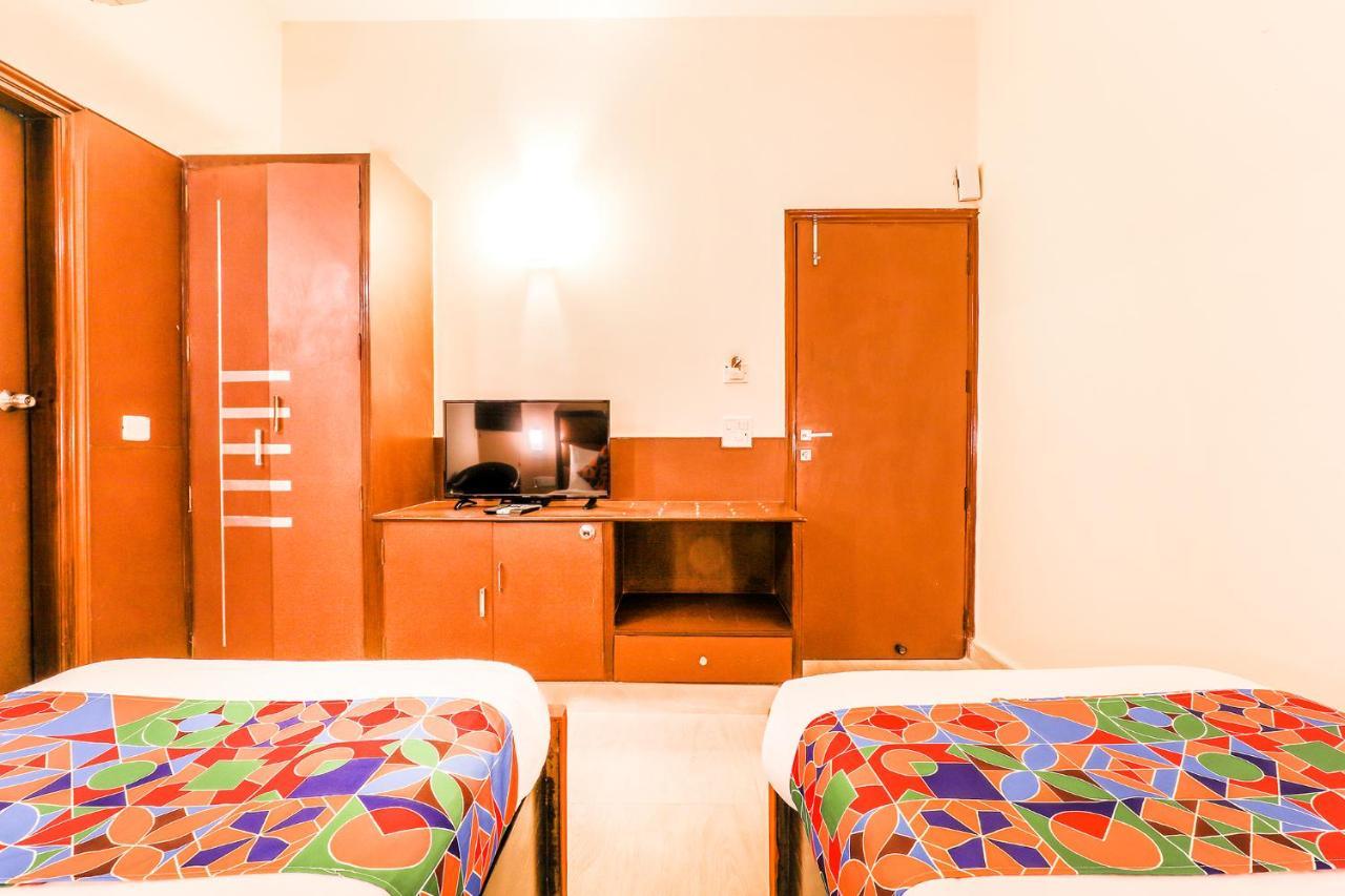 Fabhotel Conclave Boutique New Delhi Eksteriør billede