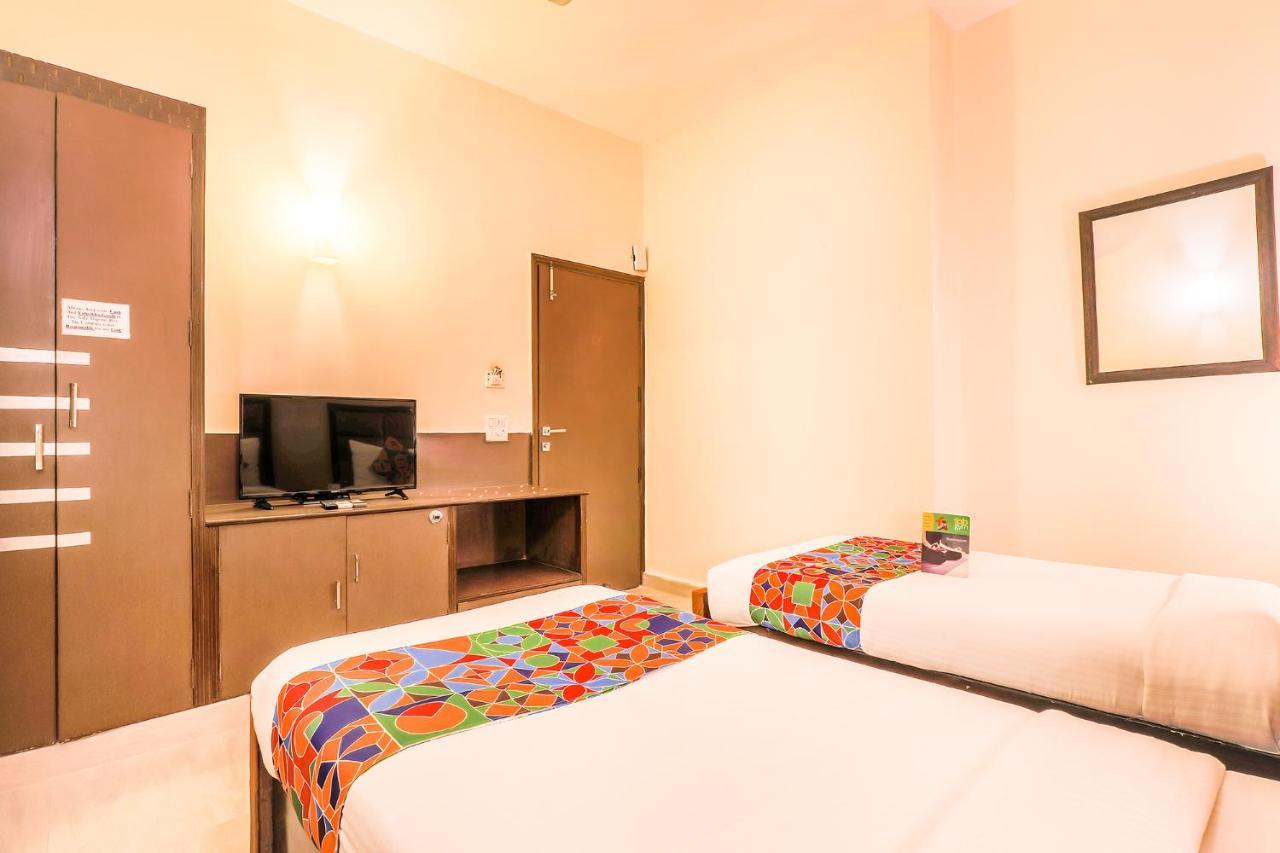 Fabhotel Conclave Boutique New Delhi Eksteriør billede